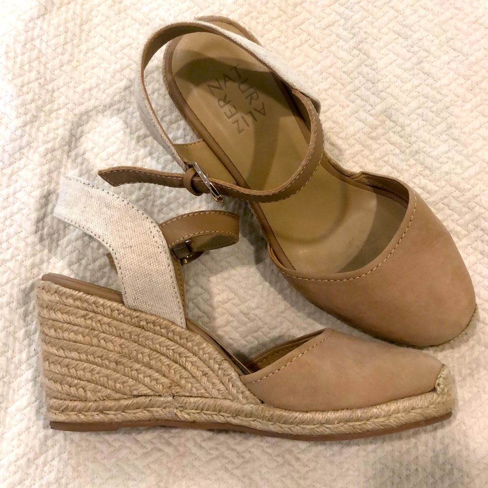 Naturalizer wedges 8W